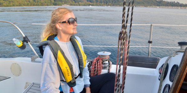 51831BDB-F63D-4729-91EB-BCB113C19B5C